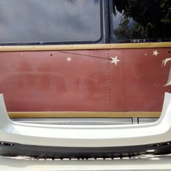 2016 2017 2018 MERCEDES GLC250 GLC300 REAR BUMPER COVER OEM

2016 2017 2018 2019 Mercedes Benz GLC300 Rear Bumper Lower Valance Diffuser Oem
2016 2018