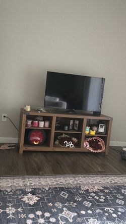 Tv stand