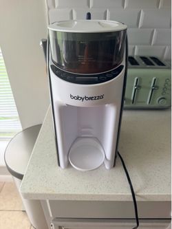 Baby Brezza Formula Pro Advanced - Like New!