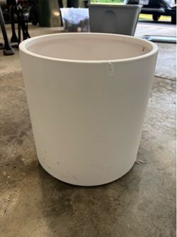White pot