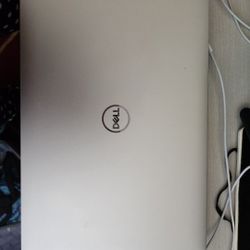 Dell XPS 15 7590 i7 16gb 15" GPU. NOT FREE $480 OBO