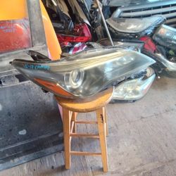 2016 - 2017 Toyota Camry Right Headlight