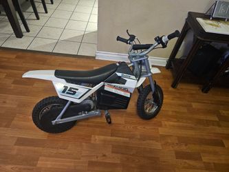 MX400 Razor dirt bike