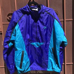 Vintage 2000’s Nike Windbreaker
