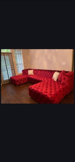 Red Velvet Tufted U-Shaped Sectional Sofa