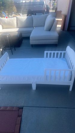 Moving sale