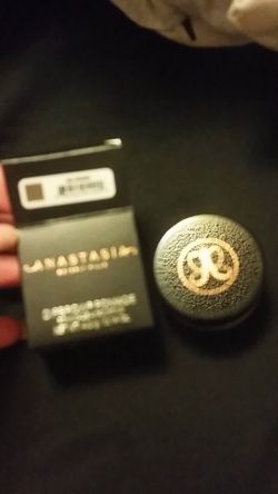 Brand new Anastasia dip brow pomade