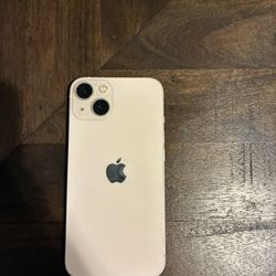 Apple iPhone 13 Pink