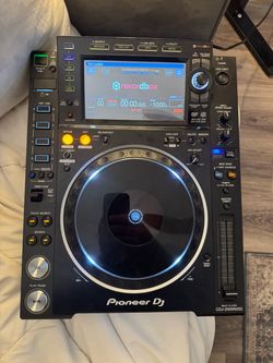CDJ 2000 NXS2