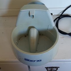 Large Dog Drinking Fountain 