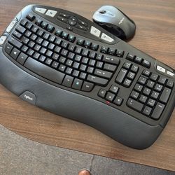 Logitech Wireless Keyboard & Mouse (wave)