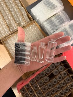 Decant supplies