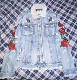**BEST OFFER**DENIM HOUSE Legends Jean Jacket