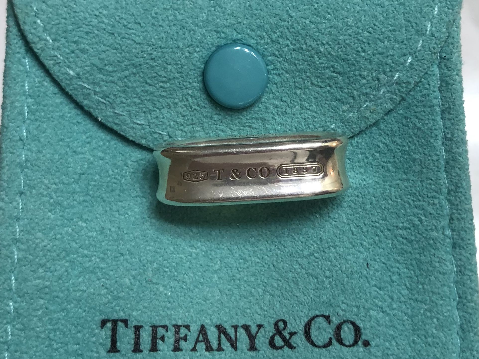 TIFFANY & CO. 1837 Rectangular Circle Necklace Pendant