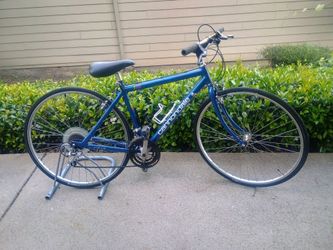 Cannondale Hybrid 400