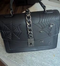 ALDO spider Halloween purse