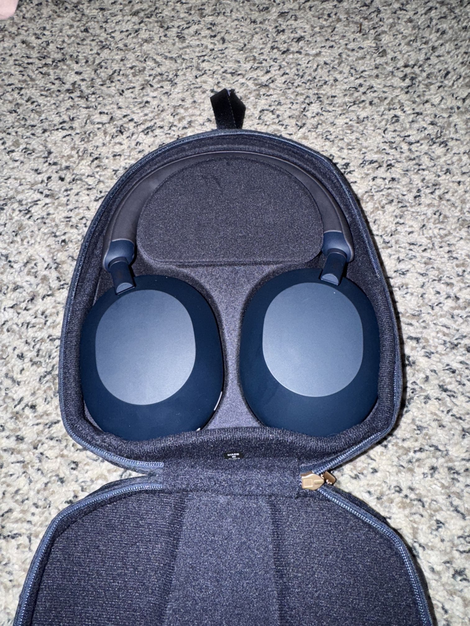 WH-1000XM5 Sony Headphones