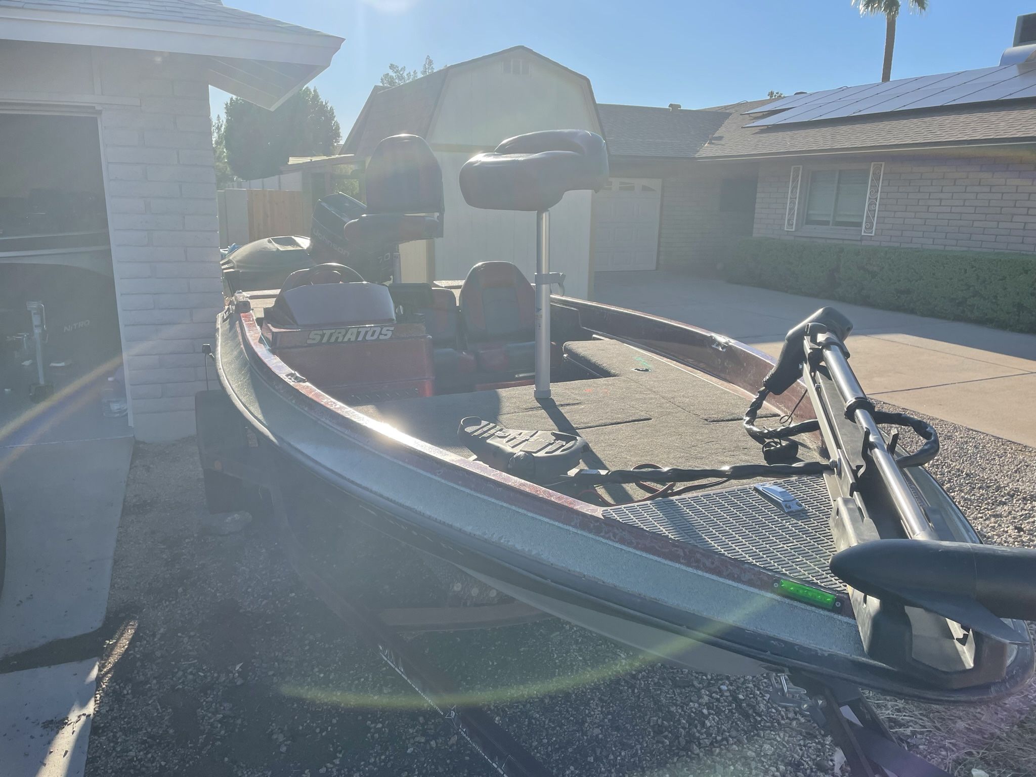 1994 Stratos Bass Boat 16ft 6in. 70 HP Johnson, 40lbs Minkota trolling