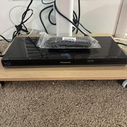 DVD Player With Remote 
