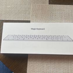 Apple Magic Keyboard A2450