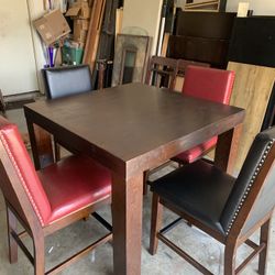 Dinning Table And Chairs.. Delivery Is Available 
