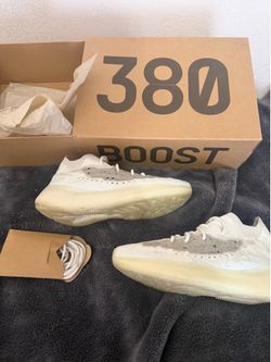 adidas Yeezy Boost 380 “Calcite Glow” – Men’s Size 10.5 (With Original Box), Worn Twice