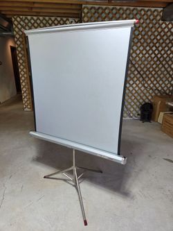 Vintage Da-Lite tripod projector screen