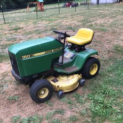 John Deere 160