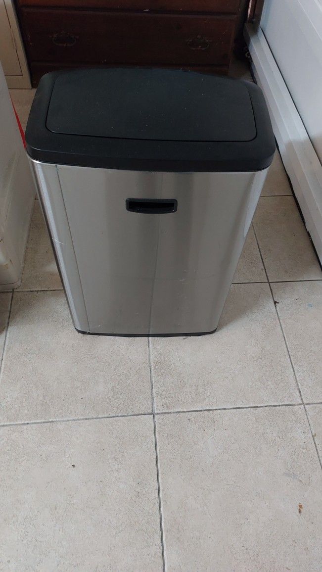 Trashcan