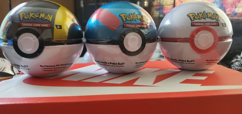 pokemon pokeball tins