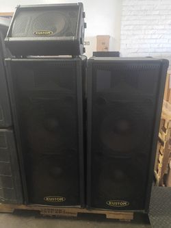 Kuston dual 15pair and  pair of kuston 12 monitor