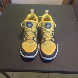 Nike Air Huarache Men's 9.5