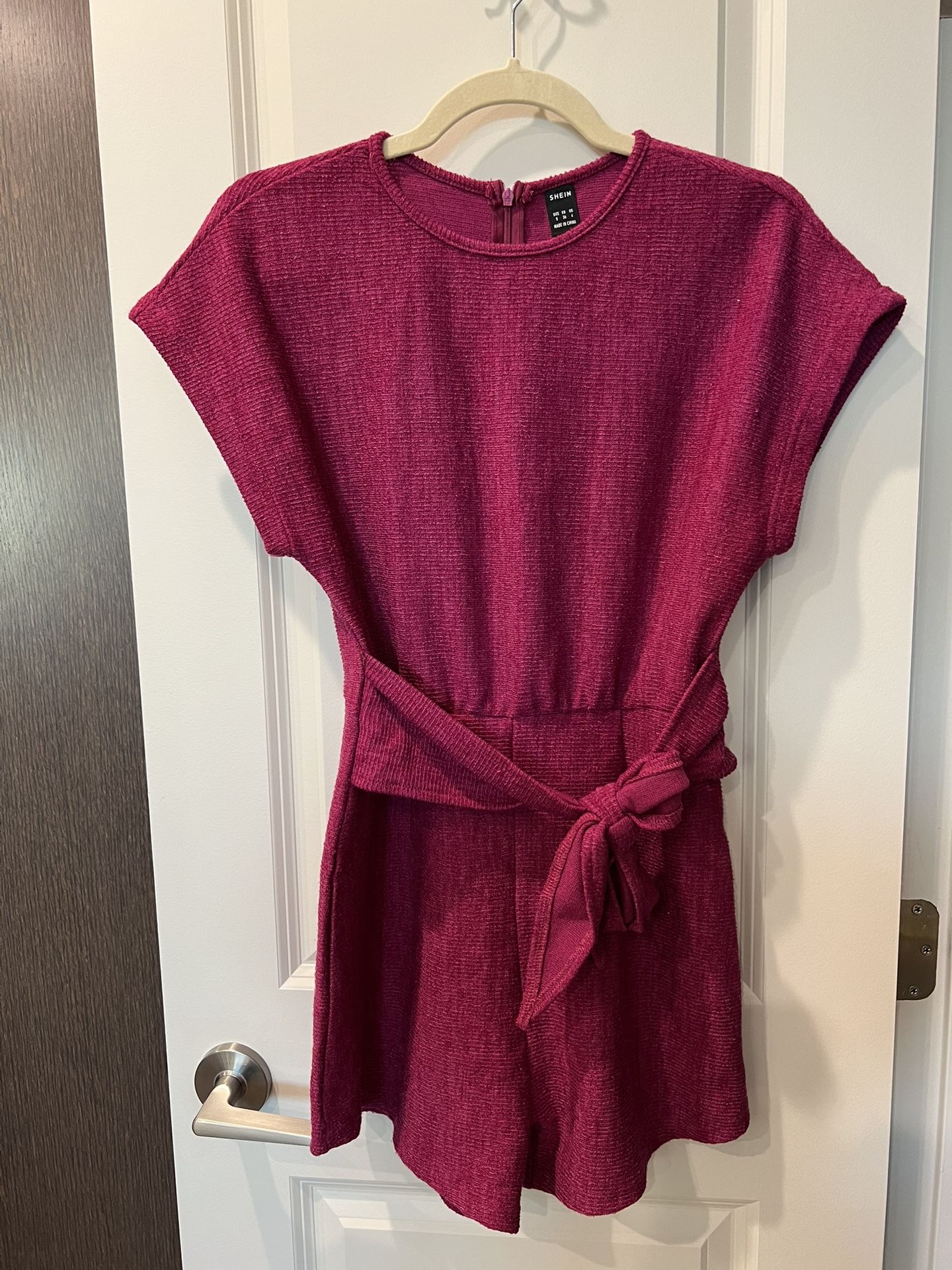 SHEIN sweater romper - size small with tie and zipper in the back