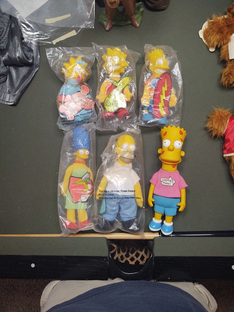Simpsons burger king set of 5 +1 for Sale in Brooksville, FL - OfferUp