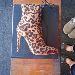 Size 6 Leopard Print Full Swade High Heel Boots