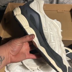 Asics Gel Nyc Size 13