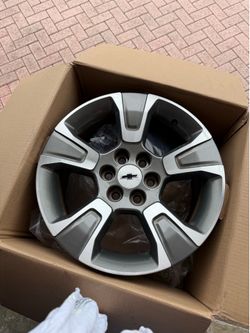 2020 Chevrolet Colorado OEM 17 inch rims set of four