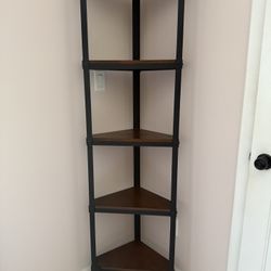 Corner Shelves