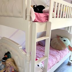 Pottery Barn Solid Wood Twin Bunk bed Set 🛌 