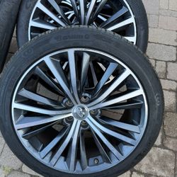 Infiniti Q60/Q50 Rims