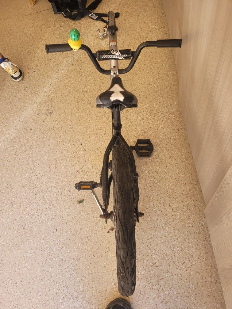 Novara trailer bike! (Hitchhiker) from REI