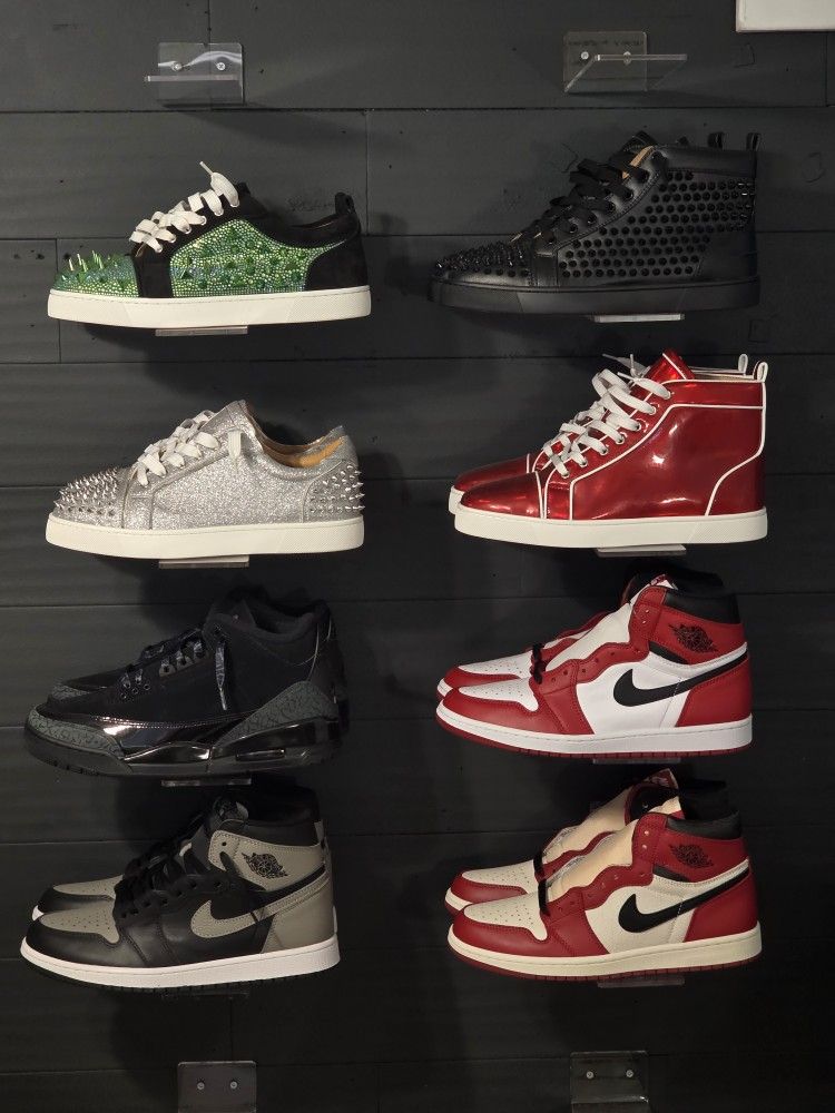 Selling my sneaker collection shoes Nike and Red Bottom All Size 9.5 El Paso Shoes