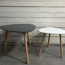 Mid Century Modern Tables 