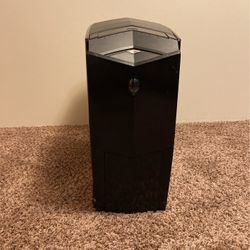 Dell Area 51 Gaming Computer Excellent