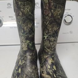 Youth BOGG Camo Rubber Boots