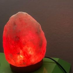 Rock salt lamp