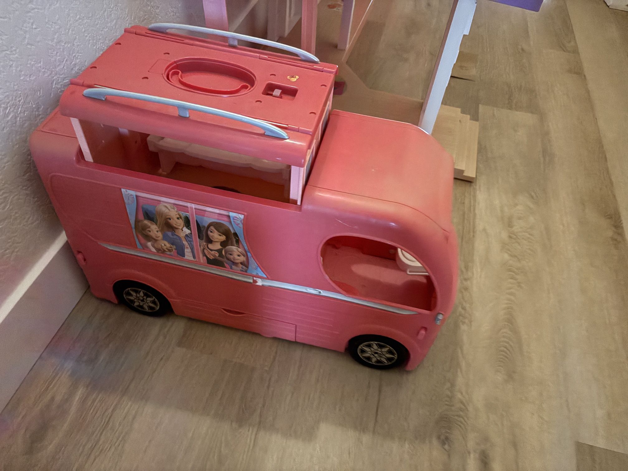 Barbie Camper 
