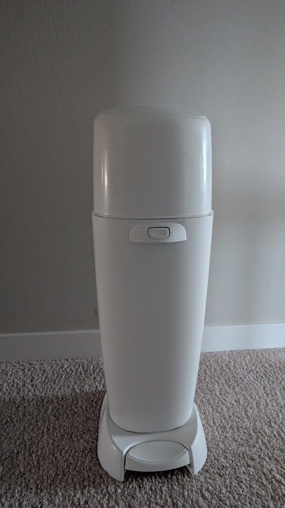 Playtex diaper genie