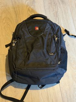 New SwissGear Laptop Backpack