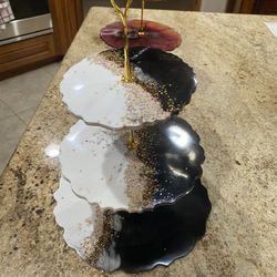 Handmade resin 3-tiered tray - unique gift idea!